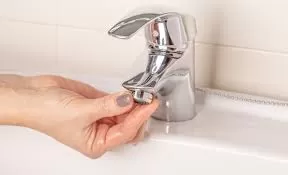 Kinh nghiệm xử lý vòi Lavabo bị rỉ nước