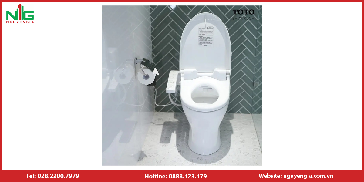 Bồn cầu nắp thông minh TOTO
