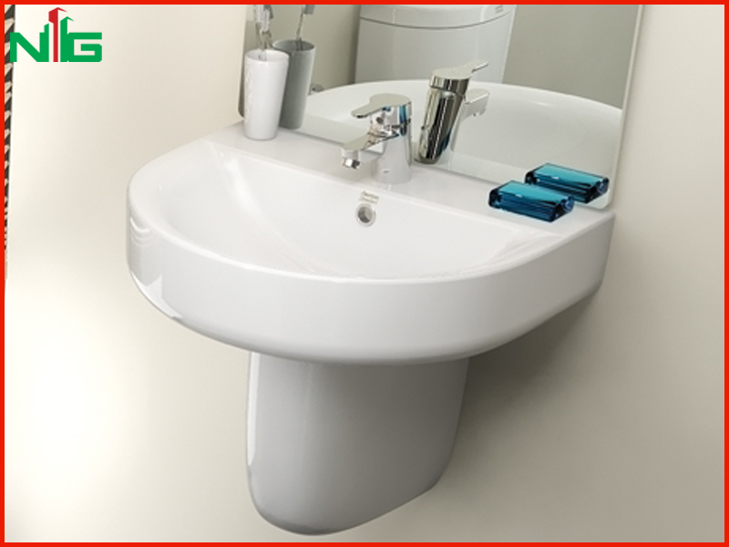chan-lavabo-treo-tuong-co-thiet-ke-nho-gon-va-tinh-te