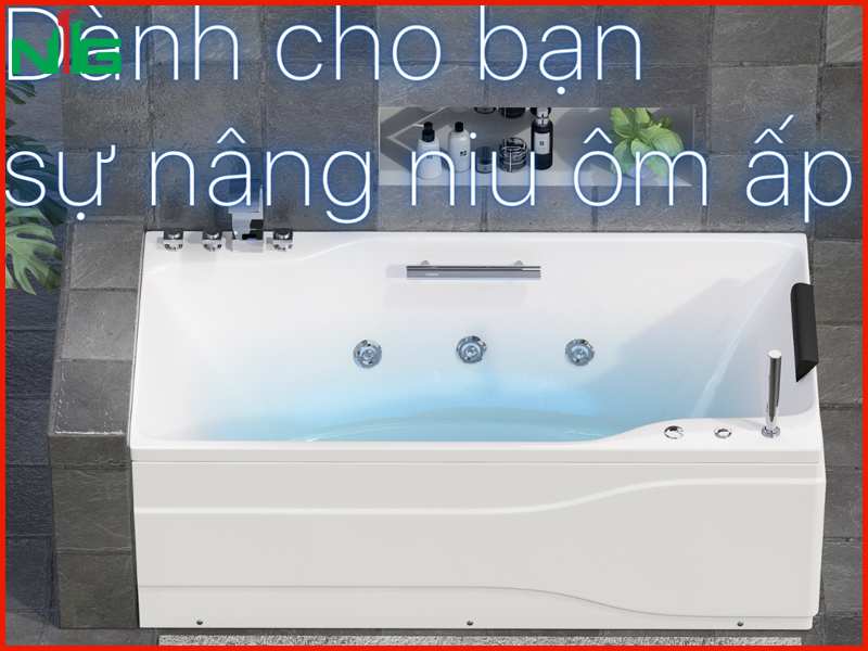 danh-cho-ban-su-nang-niu-va-om-ap-khi-nam-trong-phong-tam