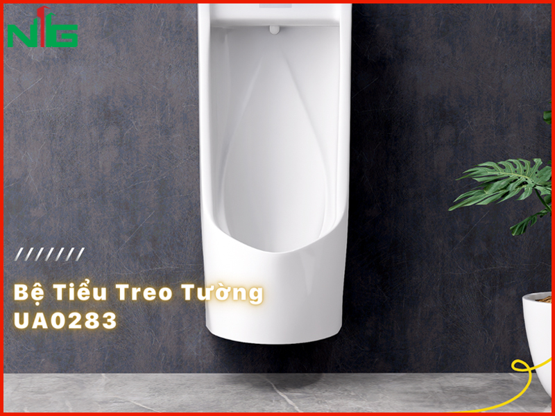 bon-tieu-nam-treo-tuong-giup-toi-uu-khong-gian-phong-tam