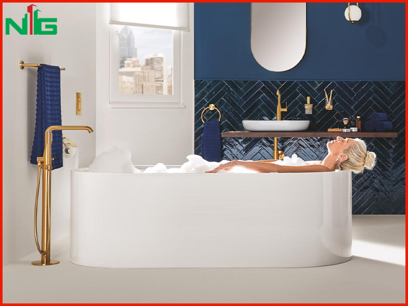 loi-ich-khi-lap-dat-voi-bon-tam-dat-san-grohe