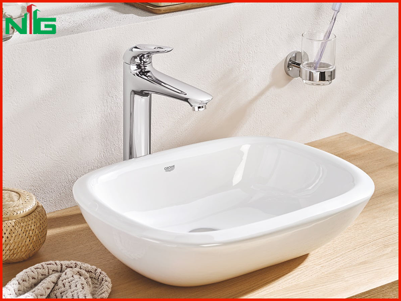 lavabo-dat-ban-grohe-duoc-phu-lop-men-chong-bam-ban-trang-sang-suot-qua-trinh-su-dung