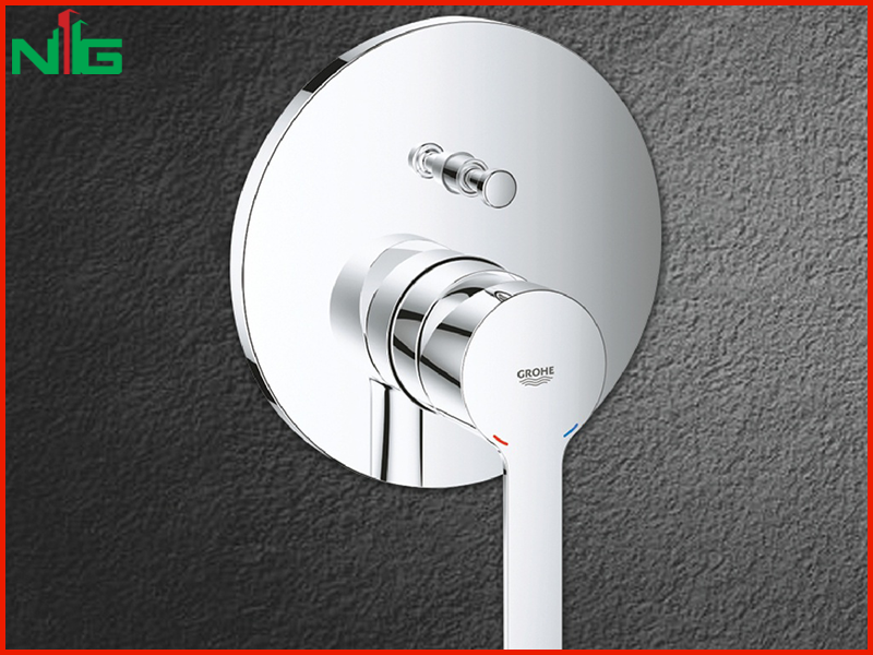 dung-cu-can-chuan-bi-truoc-khi-lap-dat-mat-na-bo-tron-sen-am-grohe.png