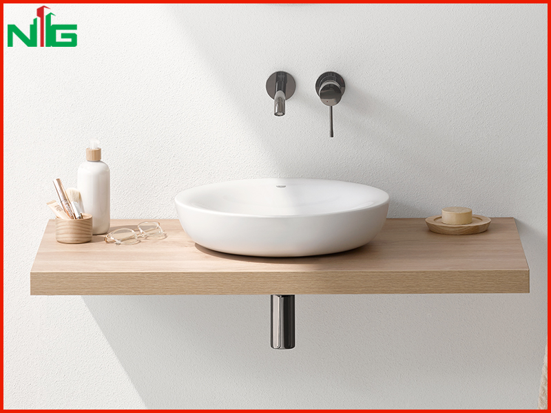 kham-pha-ve-dep-tinh-te-cua-voi-lavabo-gan-tuong-grohe